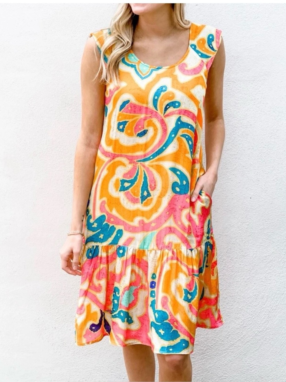 Maude vivante new women’s dress size small sleeveless Orange Swirl sundress